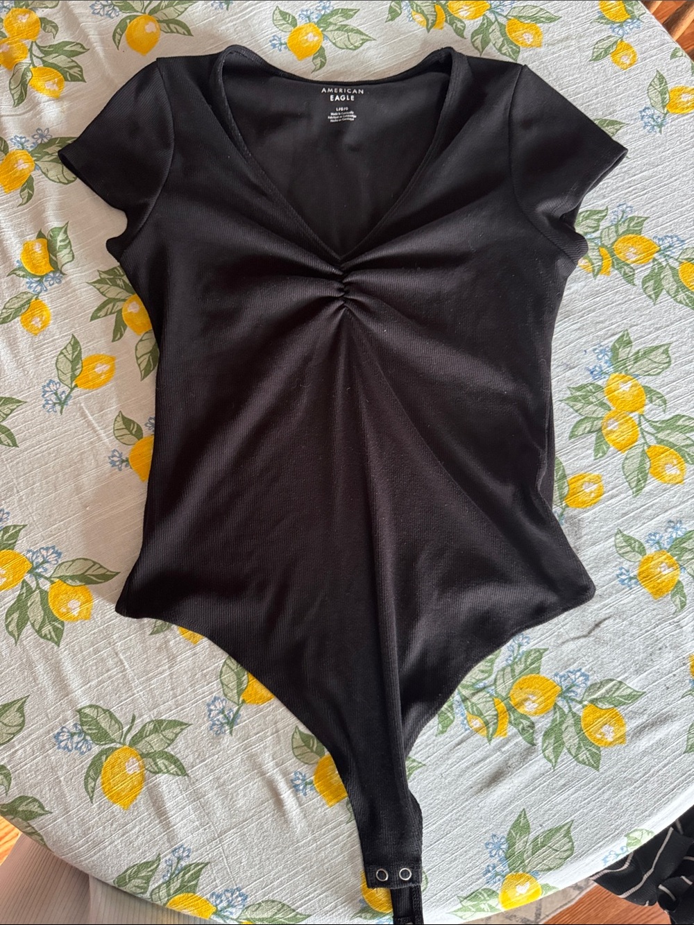 American Eagle Outfitters Black Twist-Front Short Sleeve Bodysuit